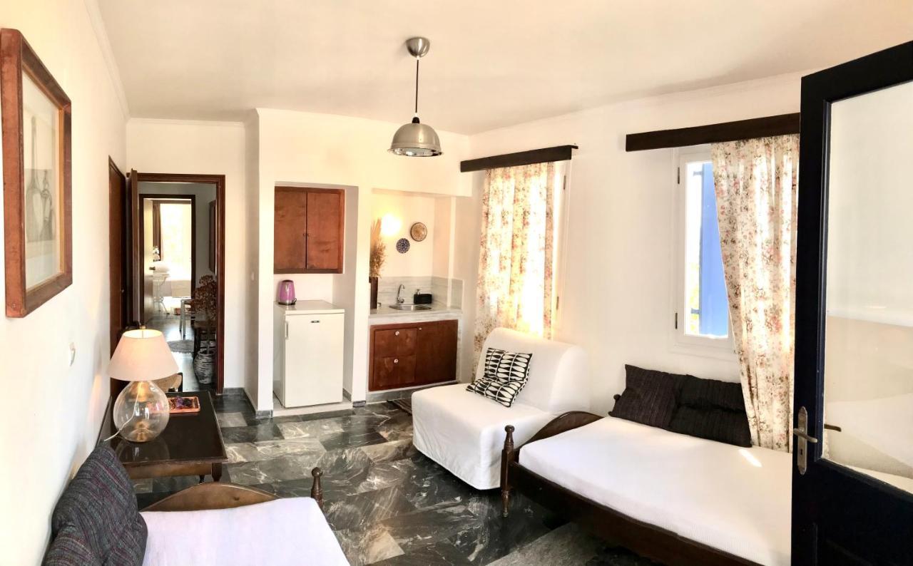Theodora Hotel Петра Екстериор снимка